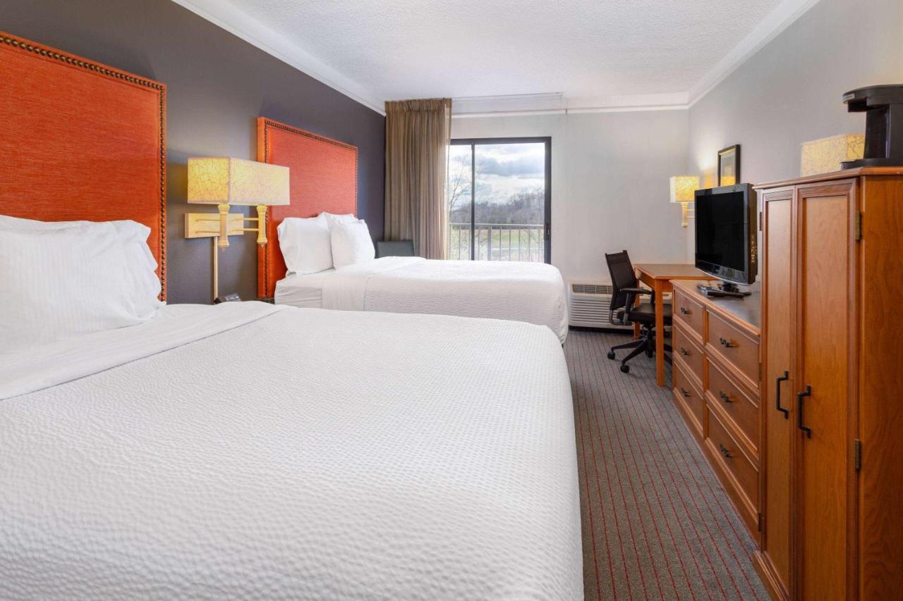 La Quinta Inn & Suites By Wyndham Kingsport Tricities Airport Eksteriør billede