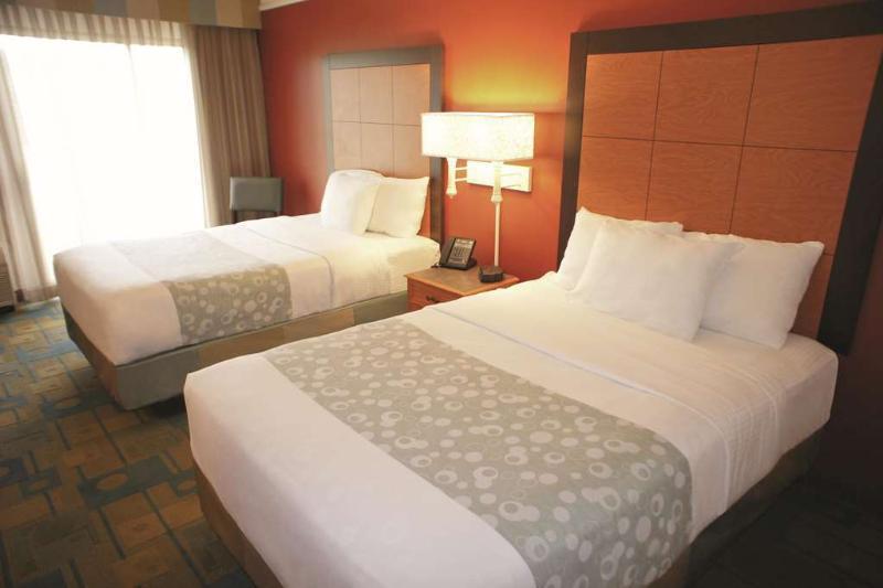 La Quinta Inn & Suites By Wyndham Kingsport Tricities Airport Eksteriør billede